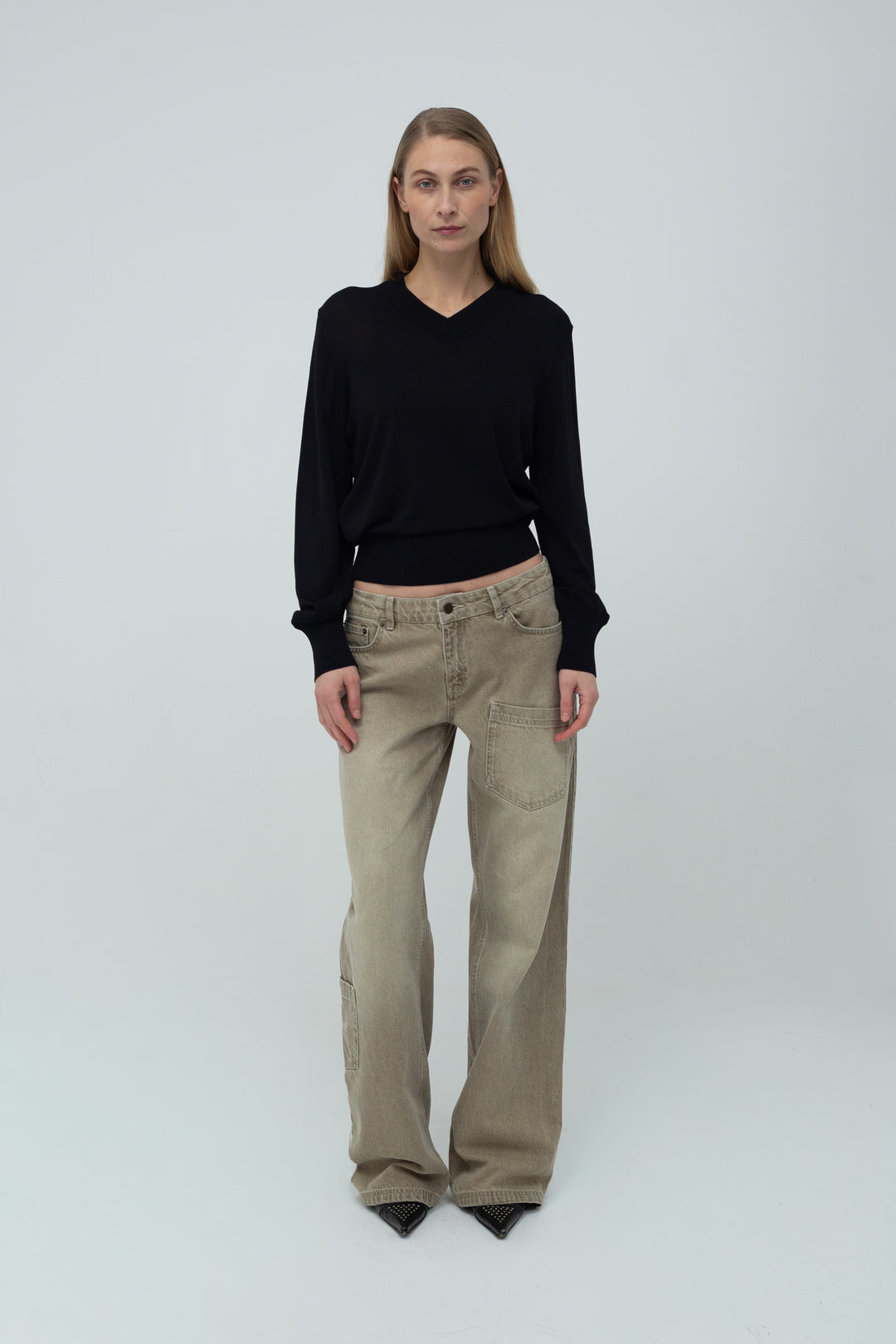 Deborah V-Neck Black