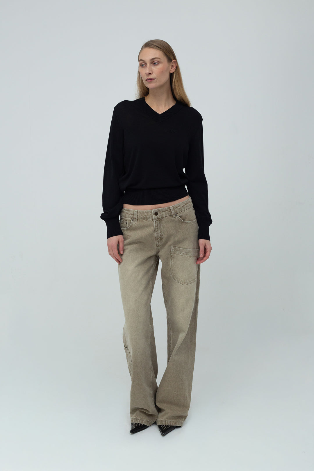 Deborah V-Neck Black