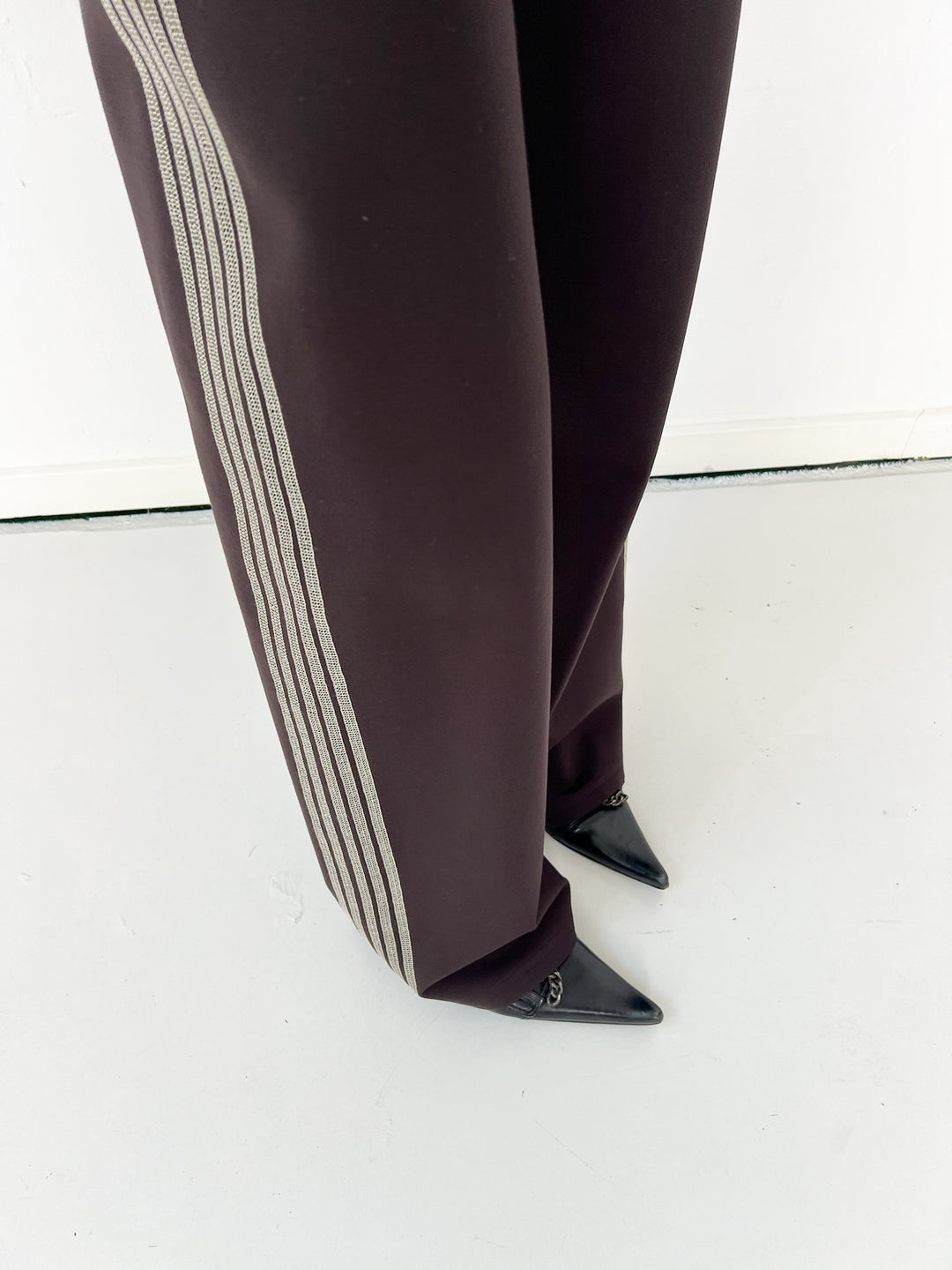 ZIGGI TRACK PANTS BROWN/OFF WHITE