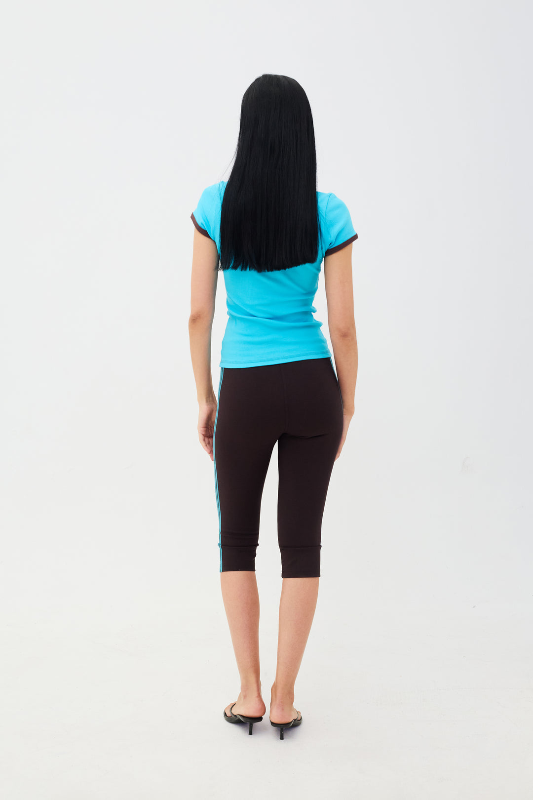 Alexa Capri Dark Brown/Bright Blue
